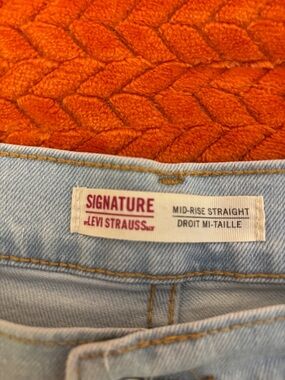 Jeans for sale . 4 pair jeans that no longer fit